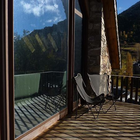 La Borda Del Zarrastiecho Villa Sallent De Gallego Room photo