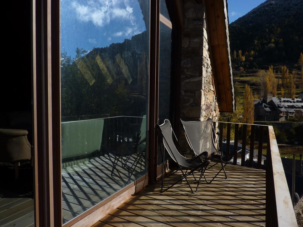 La Borda Del Zarrastiecho Villa Sallent De Gallego Room photo