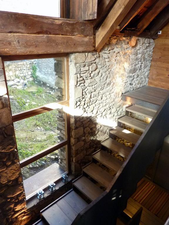 La Borda Del Zarrastiecho Villa Sallent De Gallego Room photo